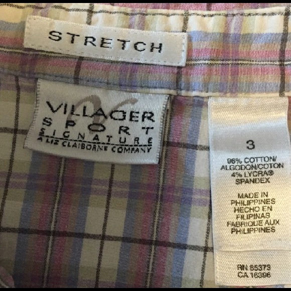 Pretty Villager button down shirt - Picture 2 of 4